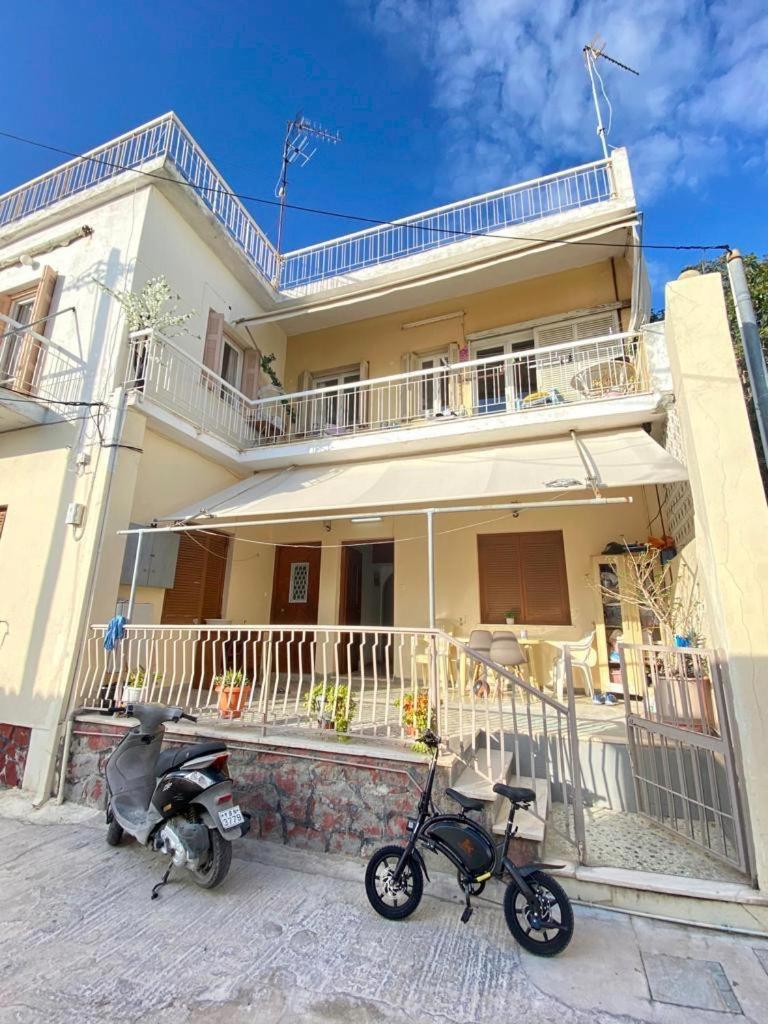Appartement Vue Sur Mer Soul Family, Egine Aegina Zewnętrze zdjęcie